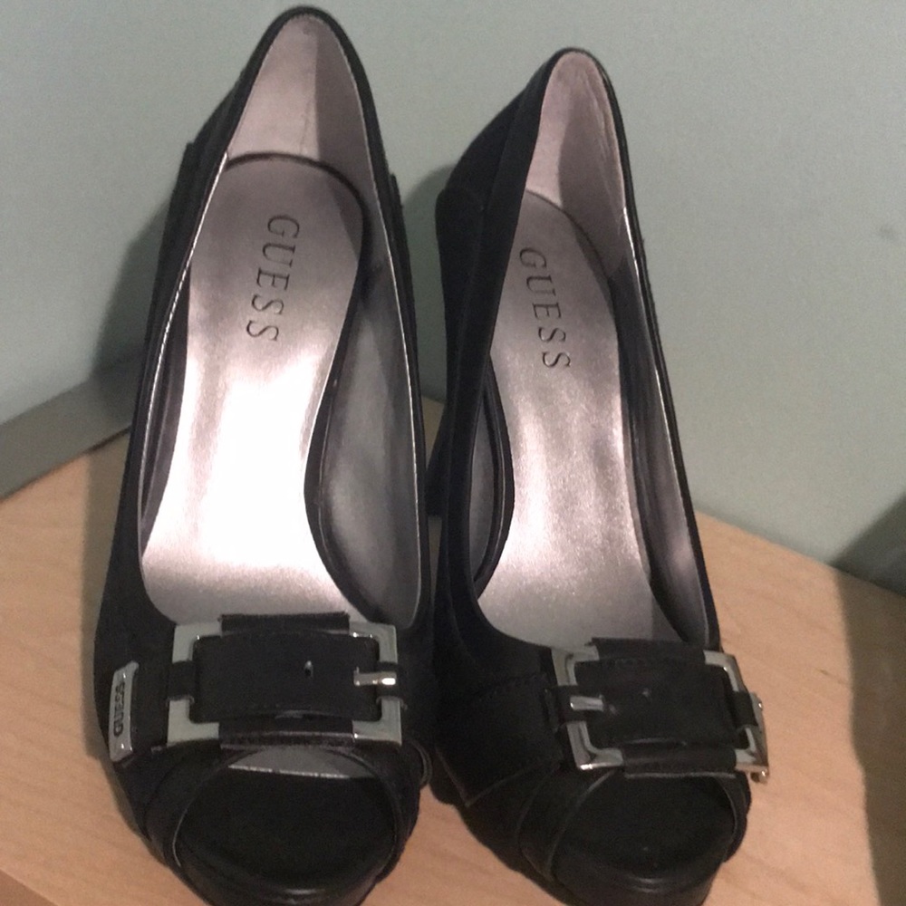 Guess Black Peep-Toe Heels with Buckle